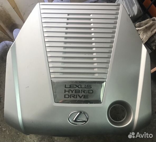 Крышка двигателя защита верхняя