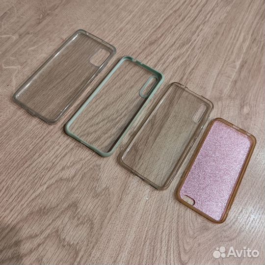 Чехлы на телефон