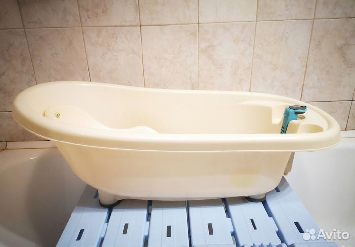 Детская ванночка с горкой