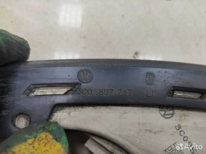 Указатель поворота передний левый Volkswagen