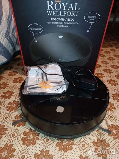 Робот-пылесос Royal wellfort