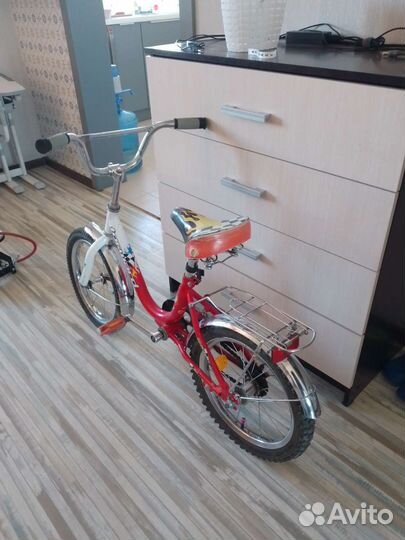 Детский велосипед 16