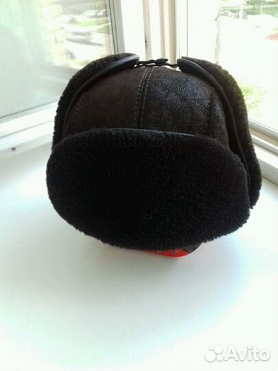 Натуральная мужская шапка ушанка