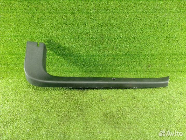 Обшивка двери багажника правая Ford Mondeo 1.6