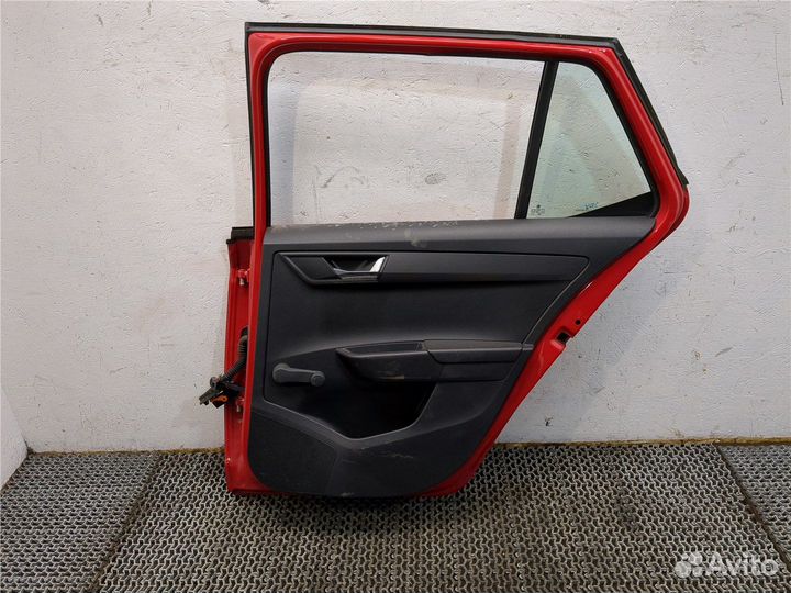 Дверь правая задняя Skoda Fabia