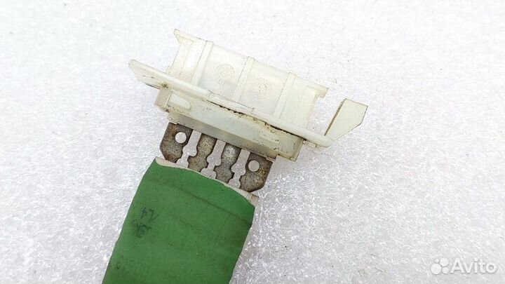 Резистор отопителя Renault Duster HS K4M 2013