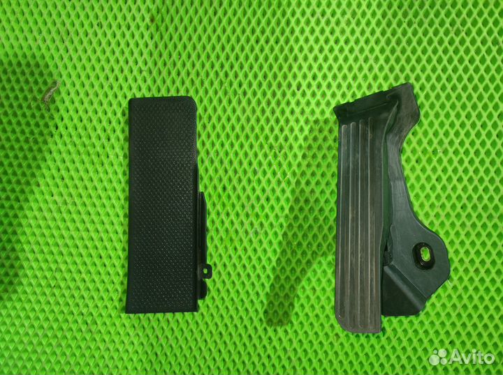 Педаль газа Volkswagen Golf Plus