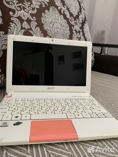 Нетбук acer aspire one