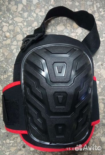 Наколенники