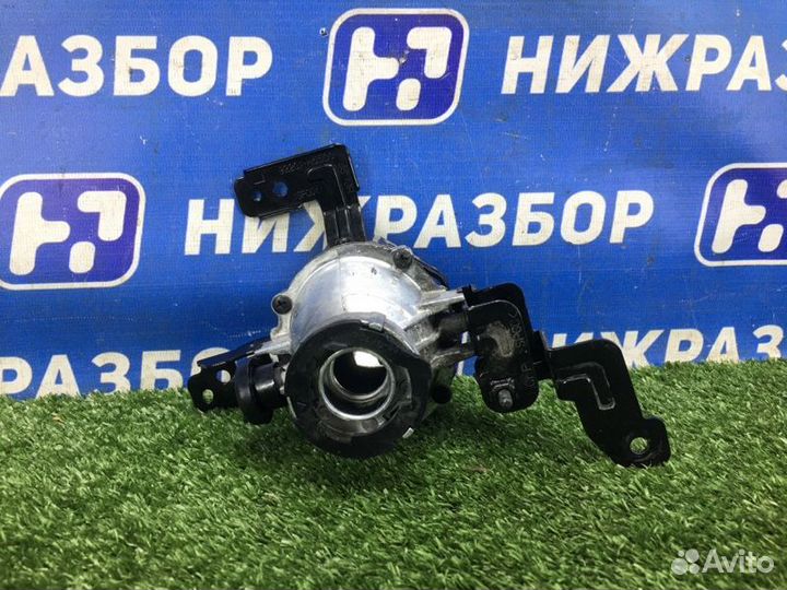 Фара противотуманная передняя левая Hyundai