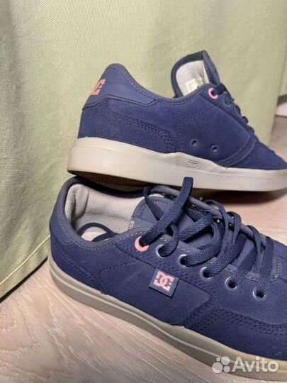 Dc shoes 39