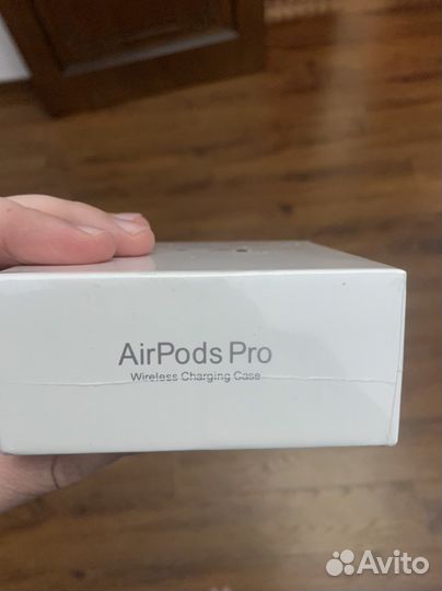 Airpods pro.,2 / 2 / 3