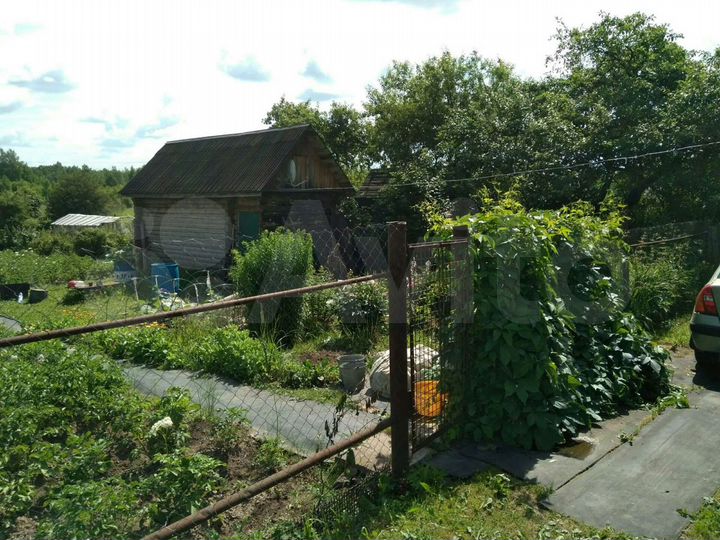 Дом 30 м² на участке 10 сот.