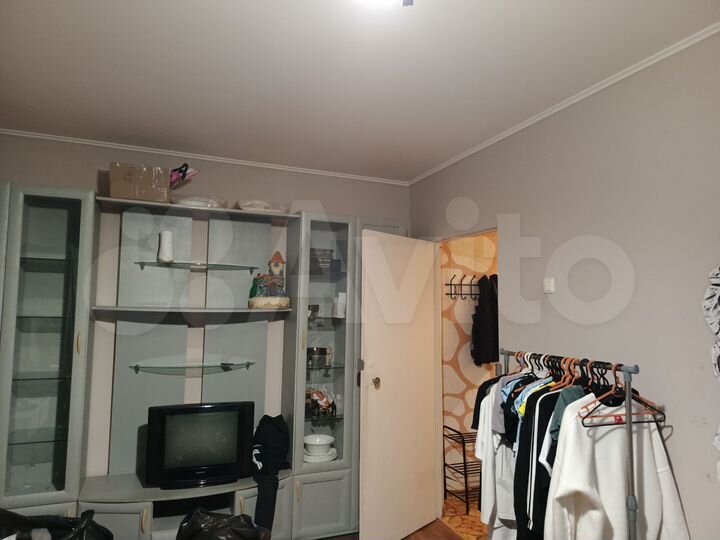 2-к. квартира, 43 м², 1/5 эт.