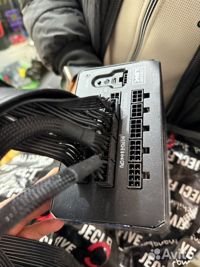 Блок питания Corsair hx1200i