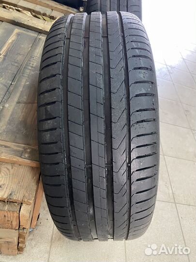 Pirelli Cinturato P7 255/45 R19