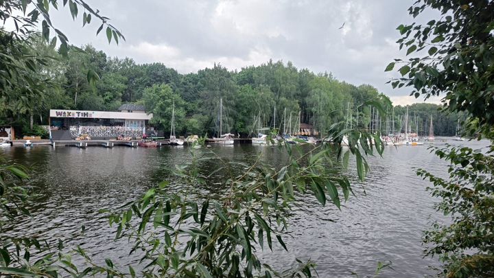 Дом 98 м² на участке 5 сот.