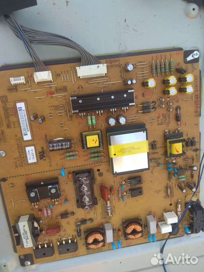 Телевизор LG разбор 47LM620T