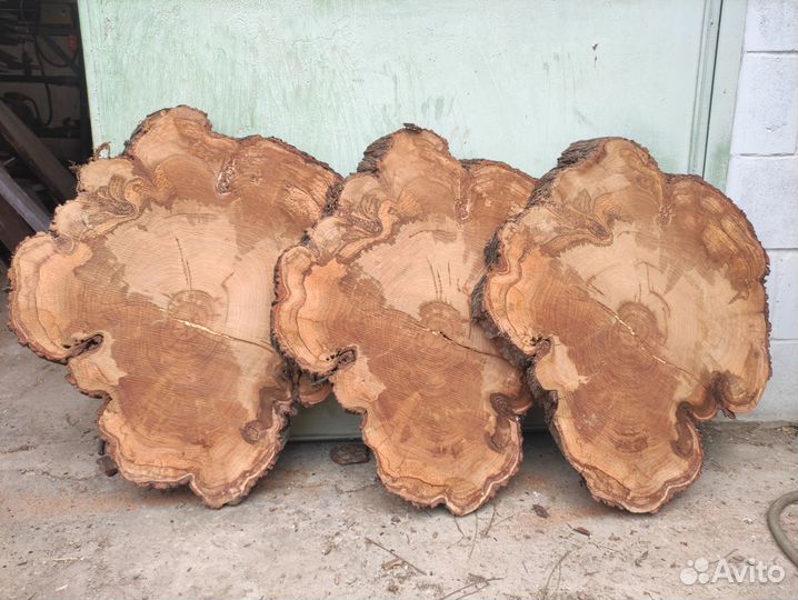 Торцевой спил миндаля