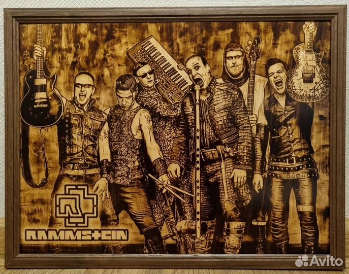 Картина выжженная на дереве rammstein