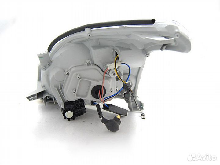 Фары Toyota Land Cruiser Prado 120 (03-09) lpto37