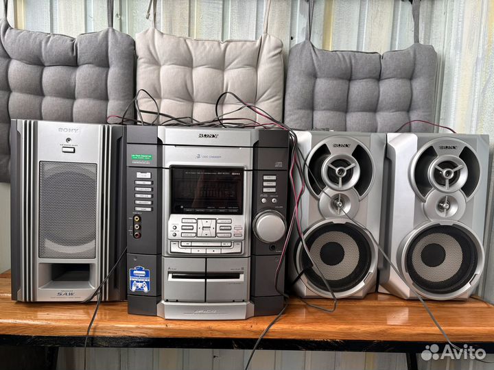 Музыкальный центр sony