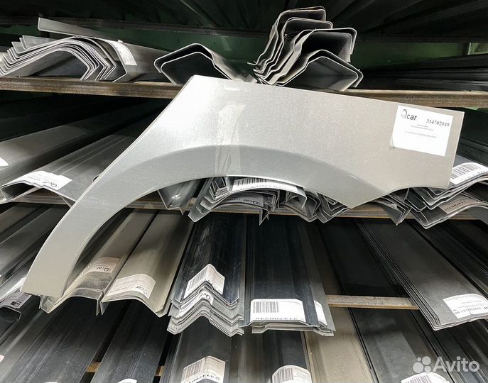 Арка левая Toyota Prius III 2009-2015