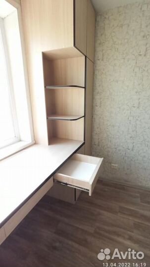 Рабочая зона у окна