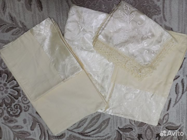 Постельное шелковое белье