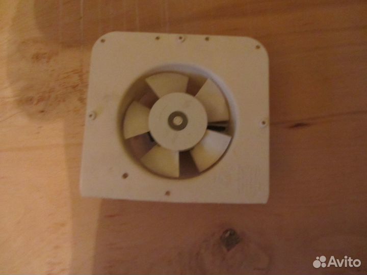 Вентилятор для ванны