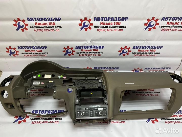 Торпедо Audi Q7 4L