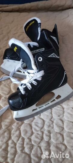 Хоккейные коньки bauer