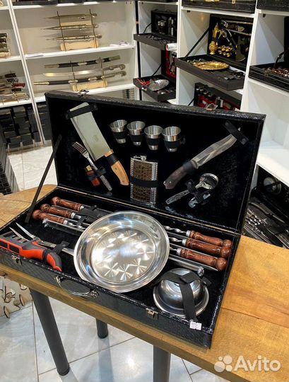 Набор для шашлыка в чемодане наб.37.64