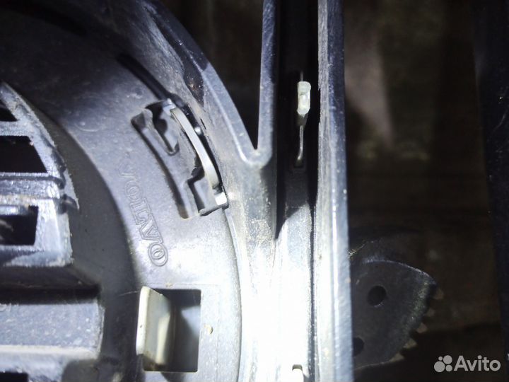 Решетка радиатора volvo xc60 2017