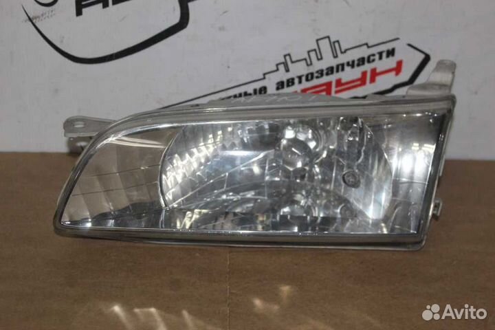 Фара toyota sprinter AE110 AE111 AE114 CE110 CE113