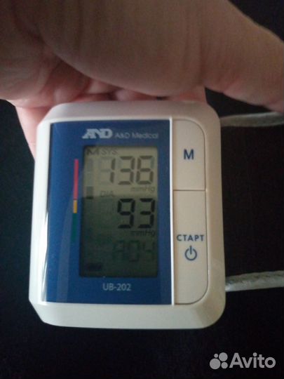Тонометр на запястье and