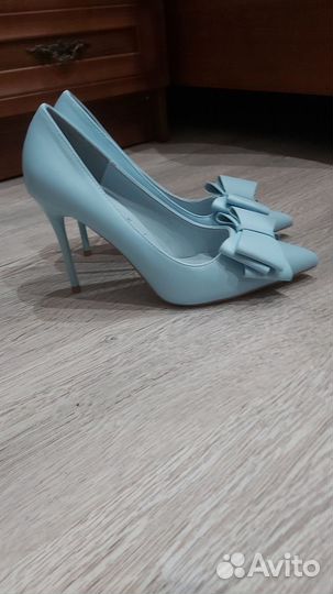 Женские туфли