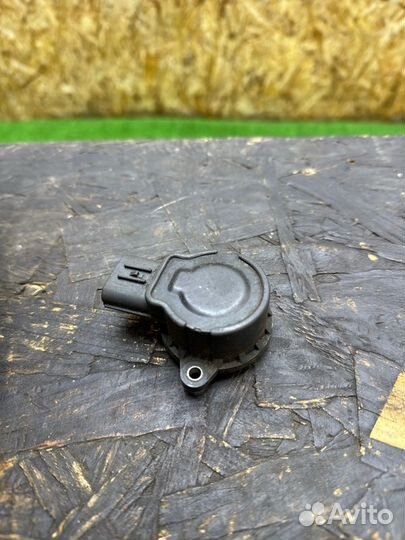 Датчик сцепления Toyota Corolla E150 1.6 1ZR