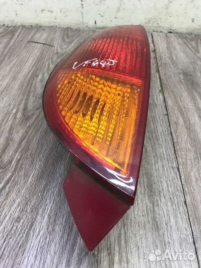 Фонарь задний левый Ford Focus 1 хетчбэк 5-ти дв