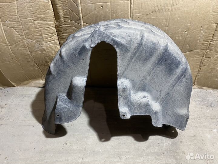 Подкрылок задний левый Фольксваген Тигуан 2 Целый