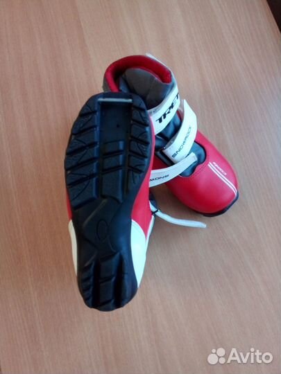 Лыжные ботинки, детские 32 размер