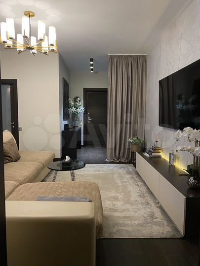 3-к. квартира, 78 м², 14/19 эт.