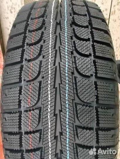 Maxtrek Trek M7 265/65 R17