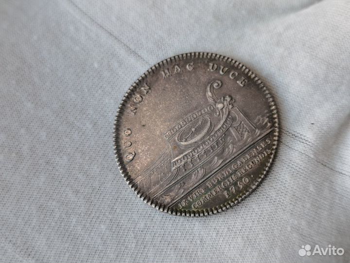 Жетон торговой палаты 1750 год Бордо серебро unc