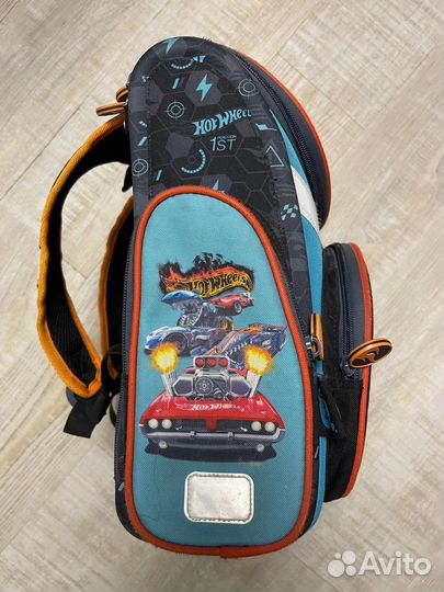 Школьный рюкзак