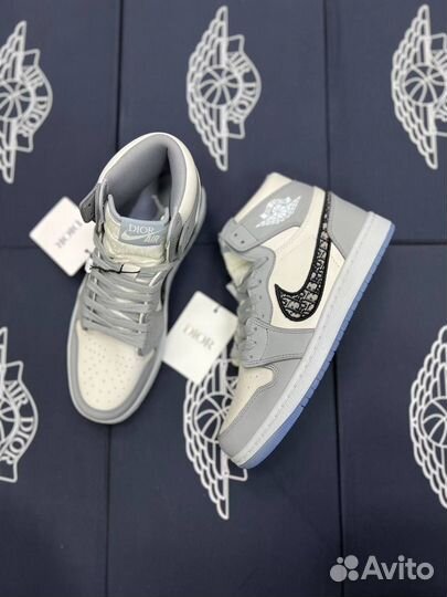 Кроссовки Dior x Nike Air Jordan 1 High OG