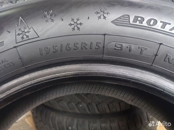 Dunlop SP Winter Response 2 195/65 R15 91T