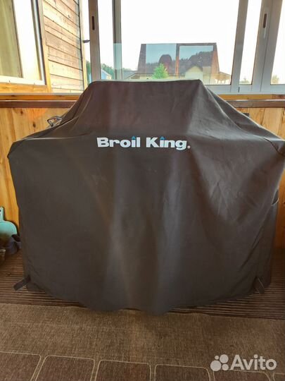 Газовый гриль барбекю Broil King бу с чехлом