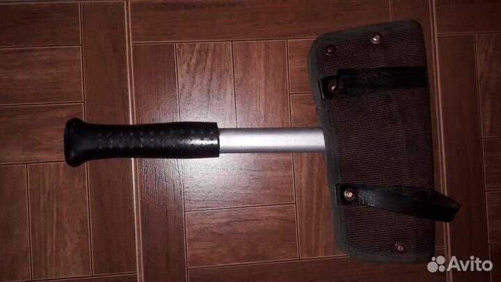 Топор пожарного поясной