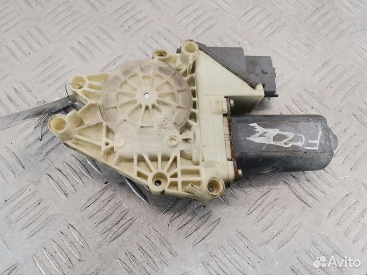 Моторчик стеклоподъемника Peugeot 607 рест. 2005